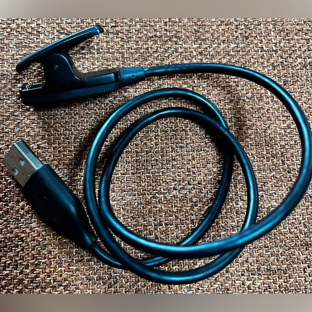 Garmin Black USB Charging/Data Clip
